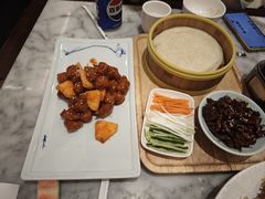 -小菜园新徽菜(宜兴八佰伴店)