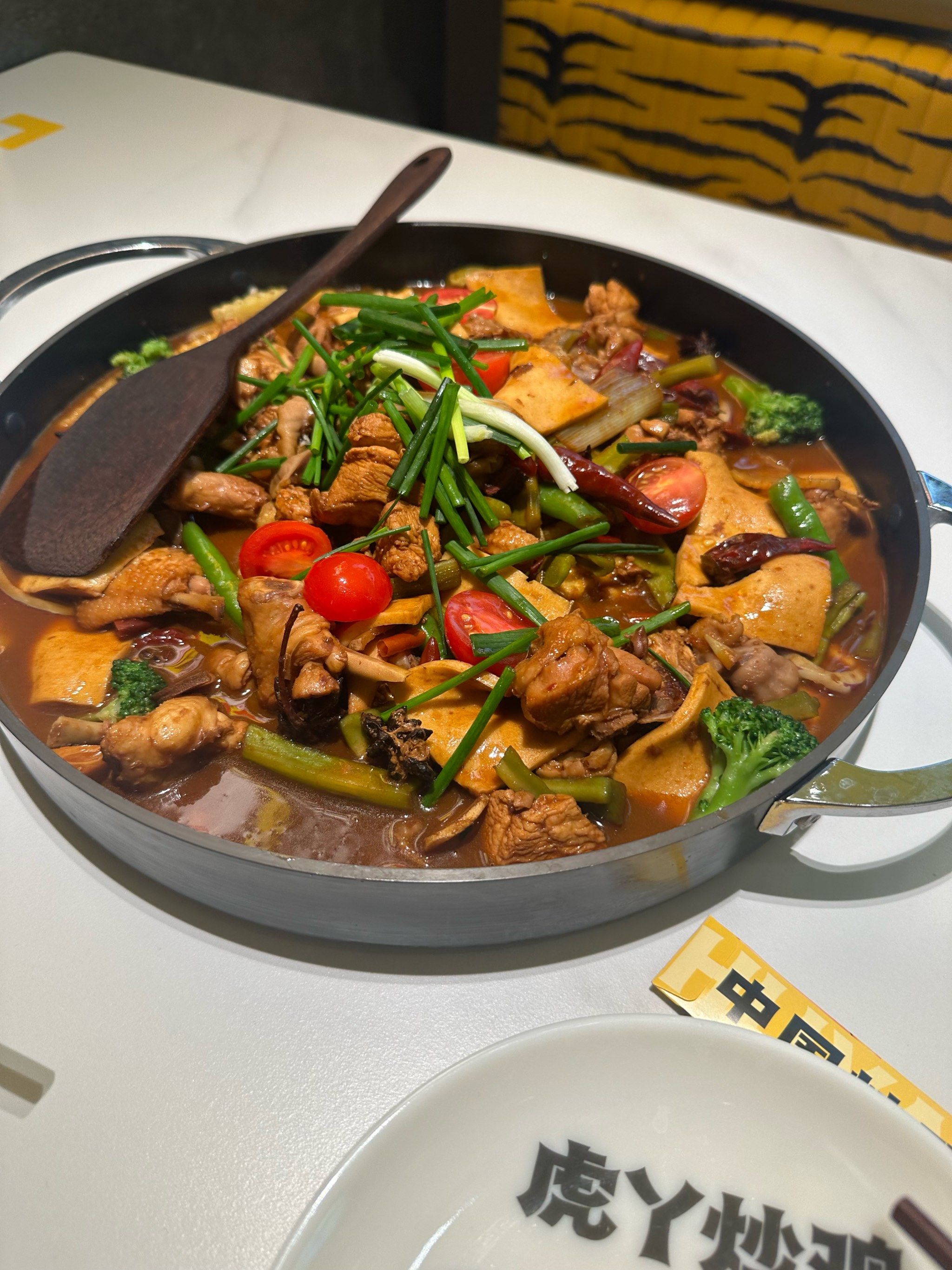 「虎丫炒鸡(苏州太仓万达店)」口味很好