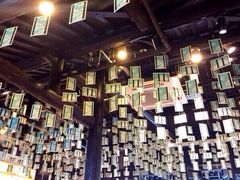 -猫的天空之城概念书店(杭州南宋御街店)