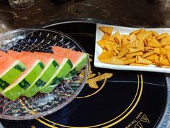 -三人行骨头王火锅(长寿店)