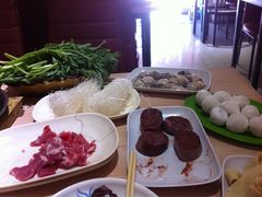 -牛叔鲜羊肉铜火锅(远东小区店)