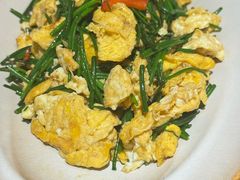 沙葱炒鸡蛋-胖老汉椒麻鸡清真新疆菜(西御街店)