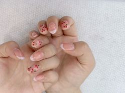 -ManiQ 美甲美睫專門店