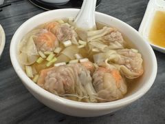 蟹子鲜虾净云吞-周门传统竹升面