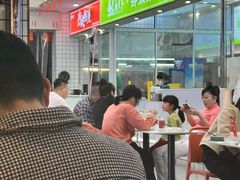 -鱿遍天下·20年夜宵地标大排档(东风路店)