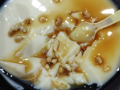 -牛华八婆麻辣烫(龙湖U城店)