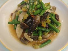 黄瓜花拌鸡枞菌-成都驻京办餐厅(蜀都宾馆店)