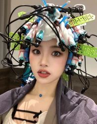 -十六番发型师事务所
