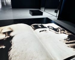 -Vera Wang婚纱礼服旗舰店