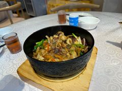 -小粤楼(万辉广场店)