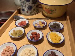 -佬土鹅肠火锅(解放路店)