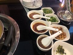 -丫丫汤膳打边炉(宏府408坊店)