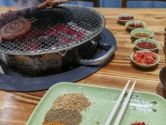 -梁山烤肉(旗舰店)