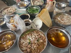 -正宗杨记普洱酸醋米线(总店)