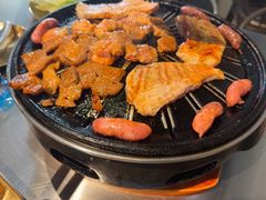 -胡悦里韩式烤肉(芝罘万达广场店)