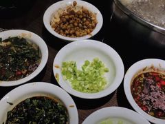 -牛焱·贵州黄牛肉火锅(城西银泰店)