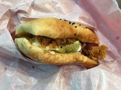 香辣鸡腿中国汉堡-塔斯汀中国汉堡(长平路店)