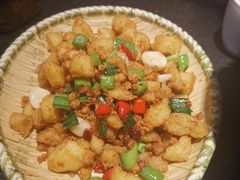 -万重锦·人文川菜馆(骡马市店)