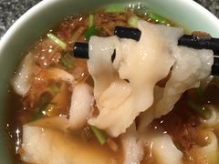 酸汤扯面-河东颐祥阁(世贸店)