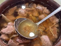 猪肉汤-鹏城人家海鲜酒家·23年老字号(较场尾店)