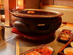 -围炉肉舍•炭烤活鳗•丹东海鲜烤肉(步行街店)