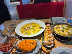 -蜜桃餐厅·伴山(绿宝广场店)