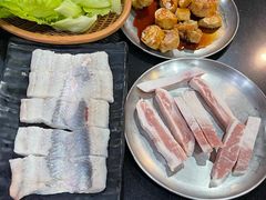 猪颈肉-牛信亭韩国料理·炭火烤肉(紫藤路店)