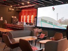 -SNOW51城市滑雪(万象城店)