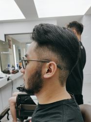 -尤司男士国潮理发馆