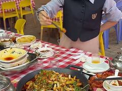 -九门寨石锅鱼烤鱼