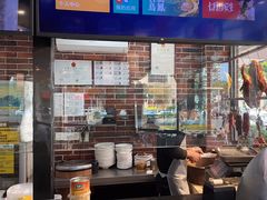 -裕记烧腊连锁餐饮(国商分店)