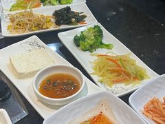 -青松馆韩国料理(香港中路佳世客店)