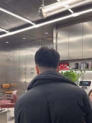 -侨治发型