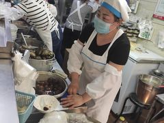 -芳婆糕团店(王府大街店)