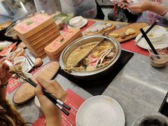 -一绪に寿喜烧(荟聚店)