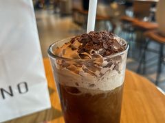 -星巴克臻选(上海合生汇1F店)