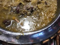 大锅炖杀猪菜-人民公社大食堂(张家湾店)