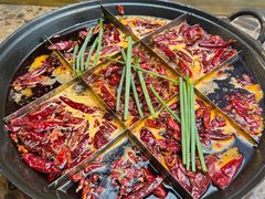 -正南齊北重庆老火锅(光华村直营店)