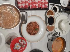 -红鼎豆捞·非遗鲍皇汤火锅(宝丰路店)