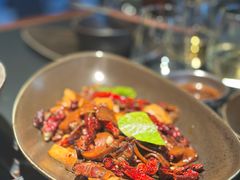 -Ameigo梅果·云贵川bistro(长宁来福士店)