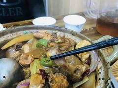 -奇味鸡煲(麦地店)