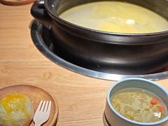 -一朵菌·野生菌探索家火锅(南亚店)