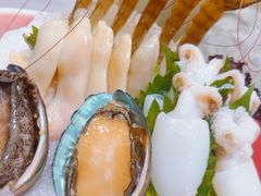 -红鼎豆捞·非遗鲍皇汤火锅(宝丰路店)