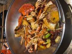 -七欣天香辣蟹火锅(上海银亿滨江店)