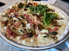 臻烤牛肉披萨-玛尚诺意式餐厅(官舍店)