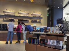 -星巴克臻选(上海合生汇1F店)