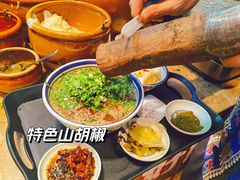 -云阿蛮云南生烫牛肉米线(奉贤路店)