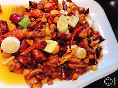 宫保鸡丁-陈麻婆豆腐总店
