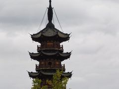 -龙华寺