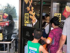 -麦当劳(军博店)